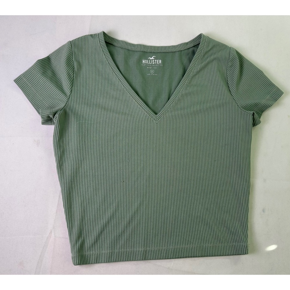 Hollister Must Have Collection Ribbed Knit V-Neck S/s Baby Tee Green Size Medium